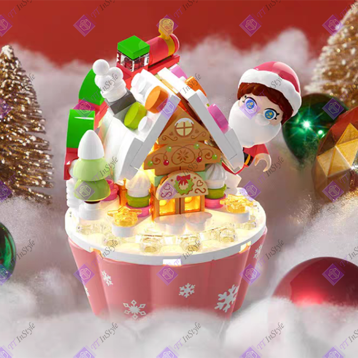 Toy Building Block - Christmas Cup Cake