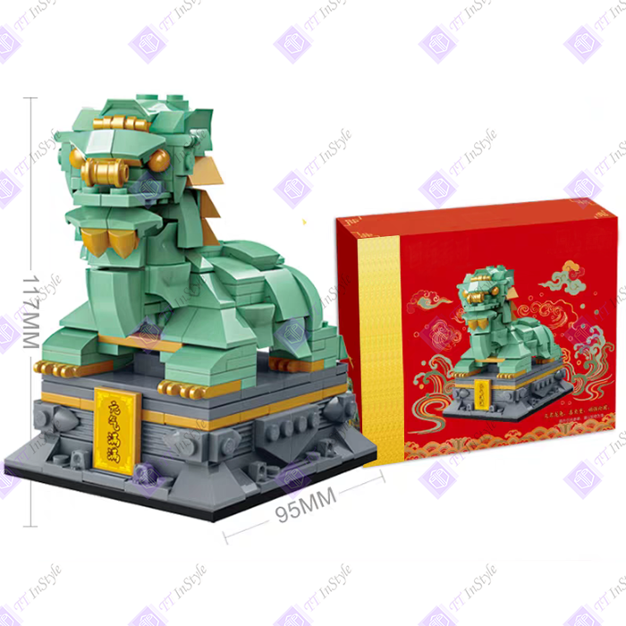 Toy Building Block - Festive & Totem