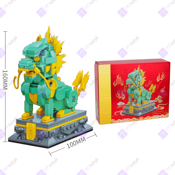 Toy Building Block - Festive & Totem
